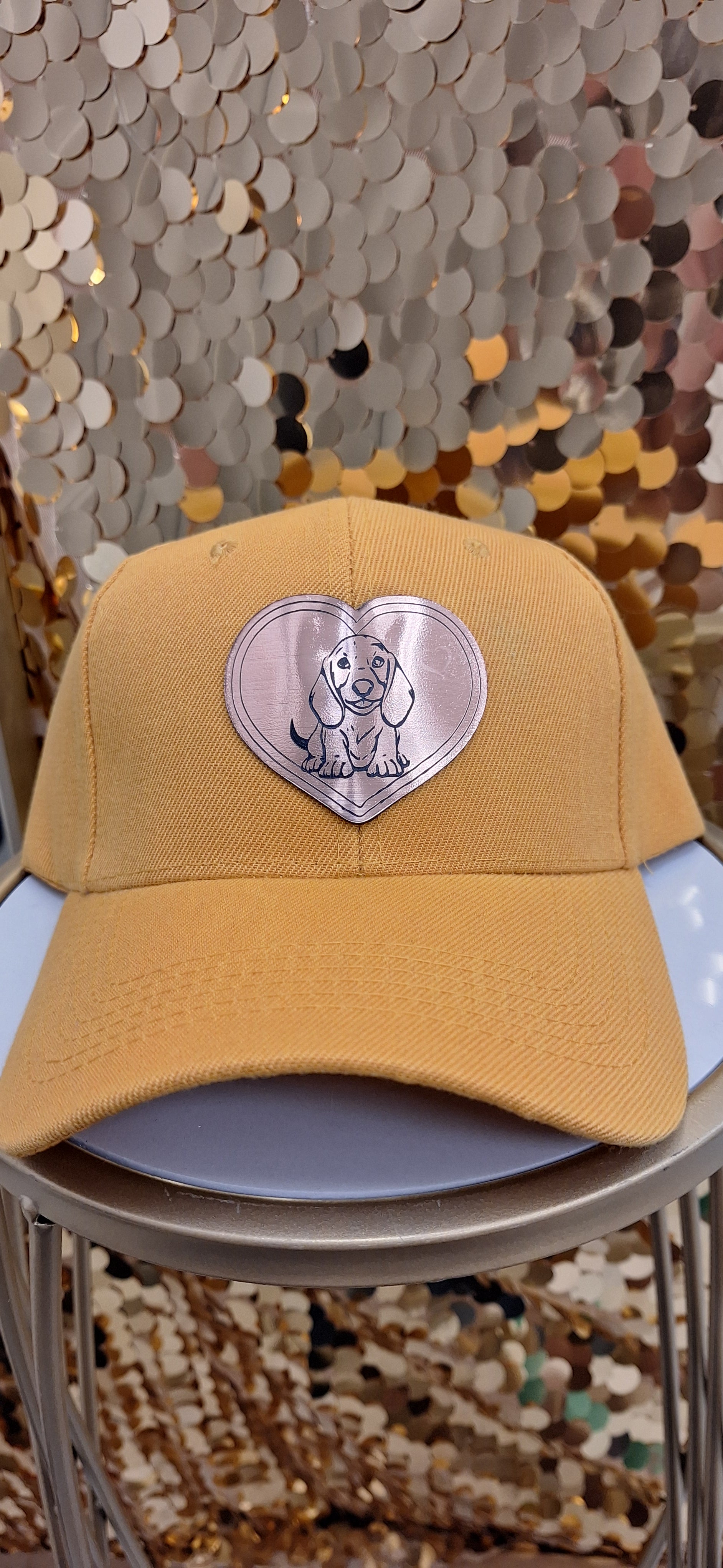 Custom Designs 2026V1 - Baby Basset Hound