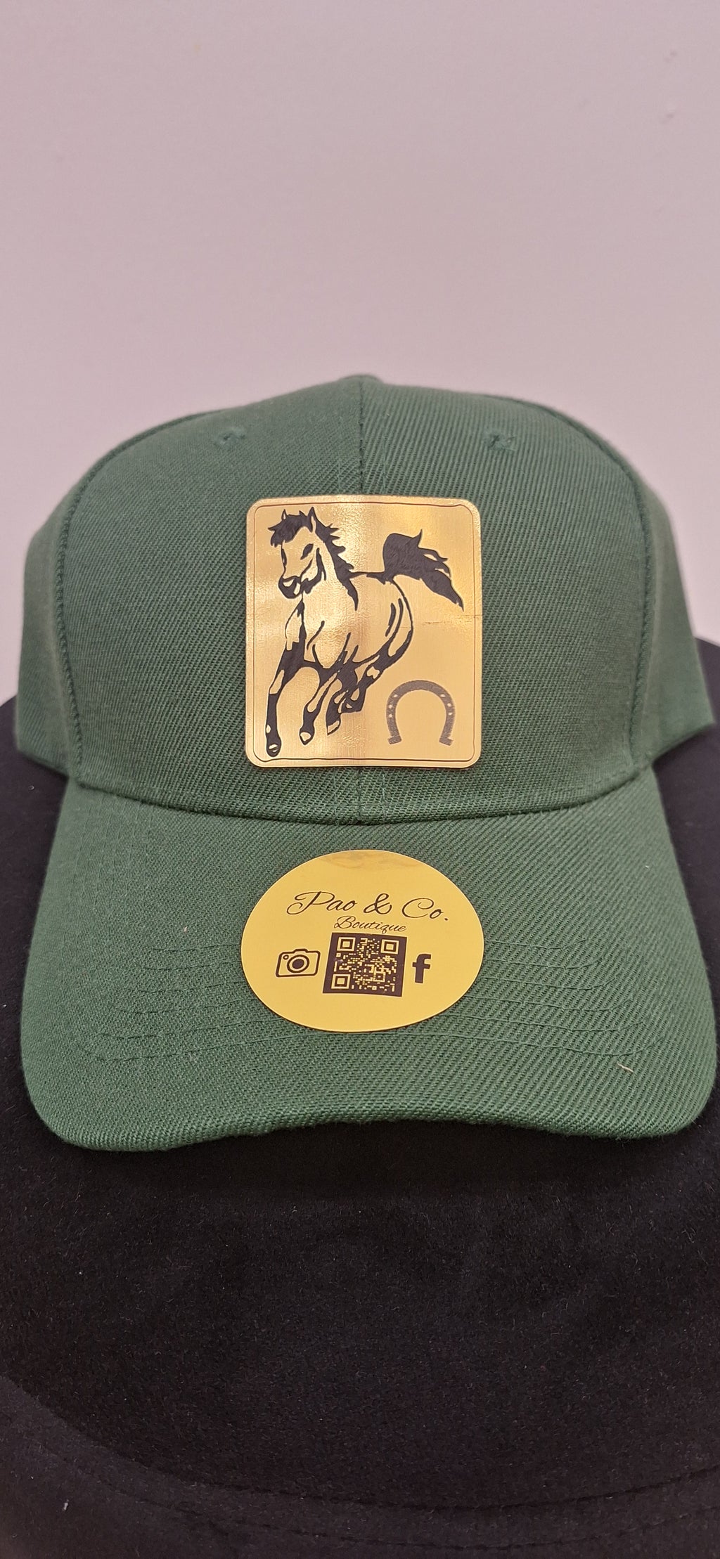 Custom Designs 2026V1 - Horse Square