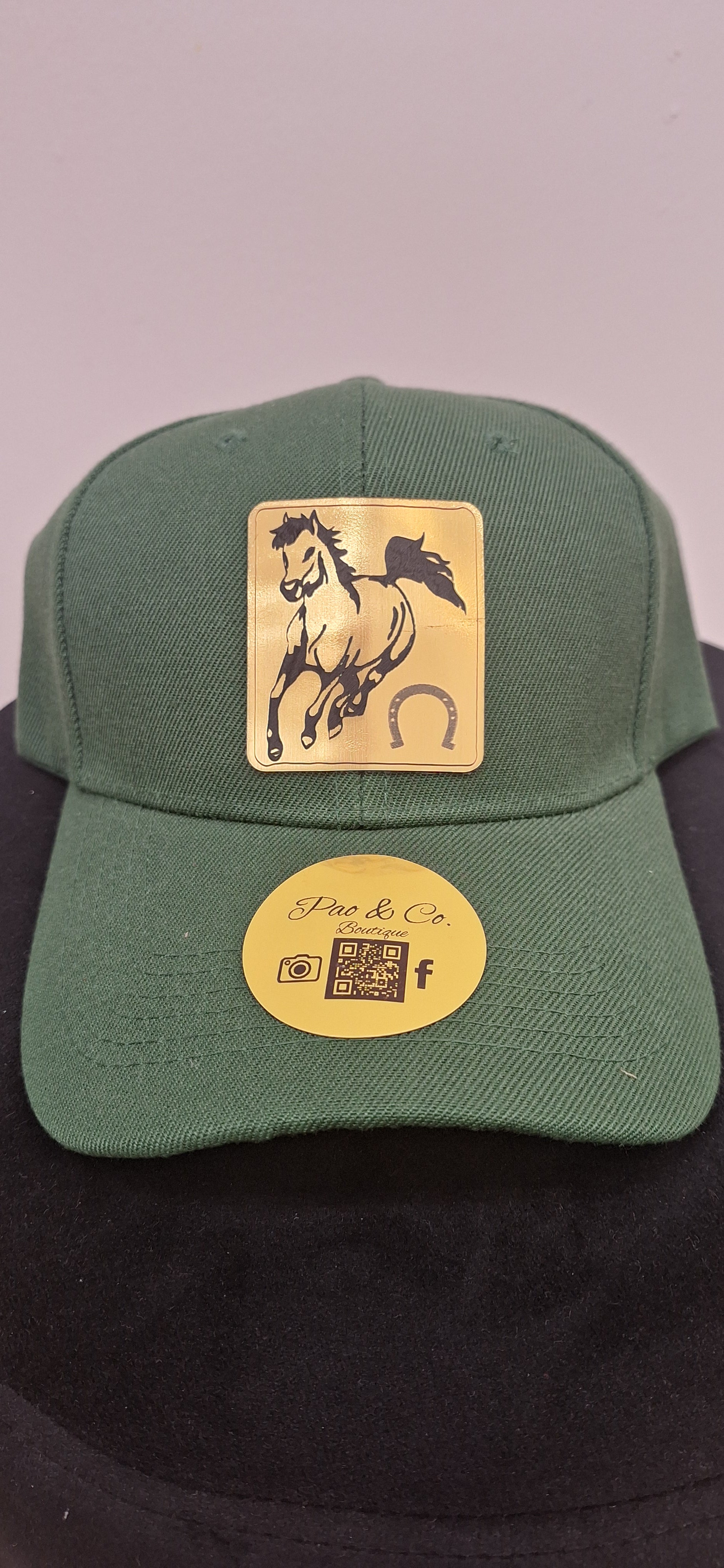 Custom Designs 2026V1 - Horse Square