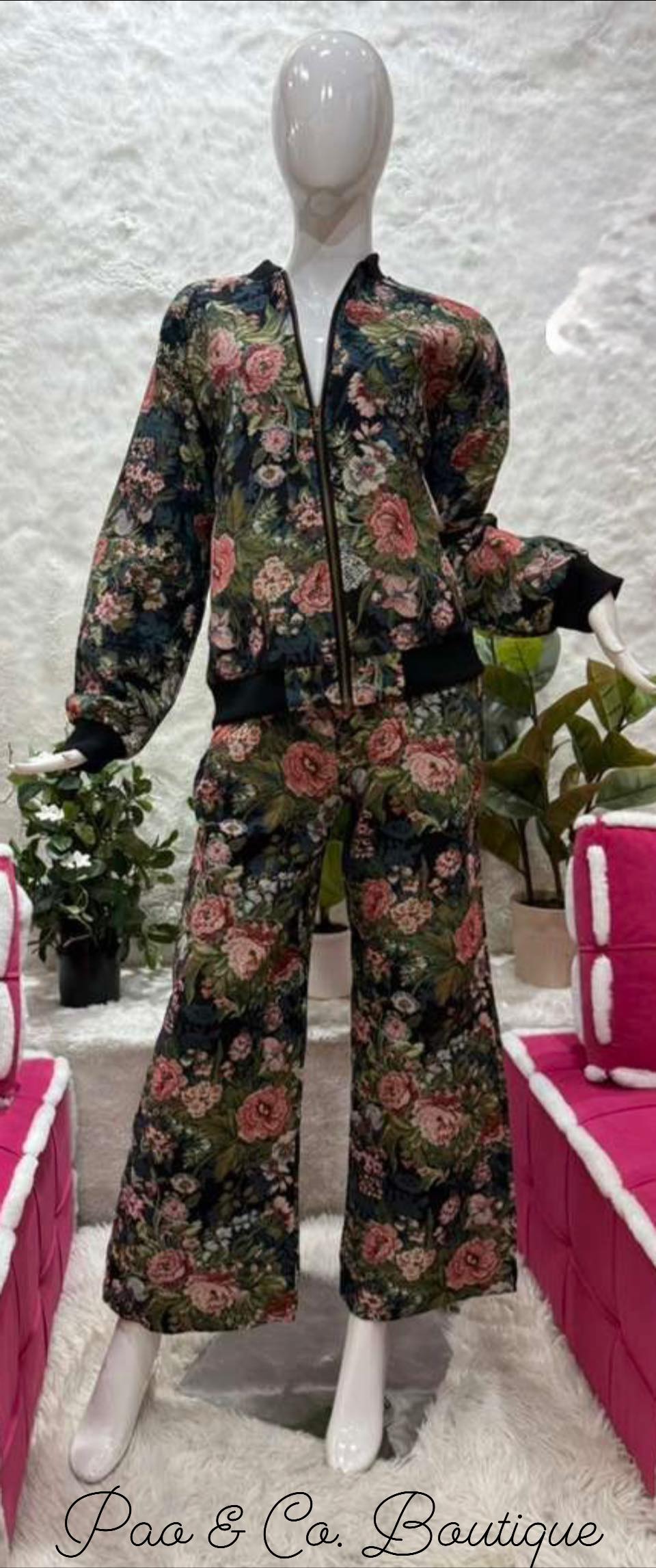 SET BLACK WITH FLOWERS
