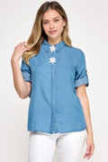 Backside Lace Detail Button De