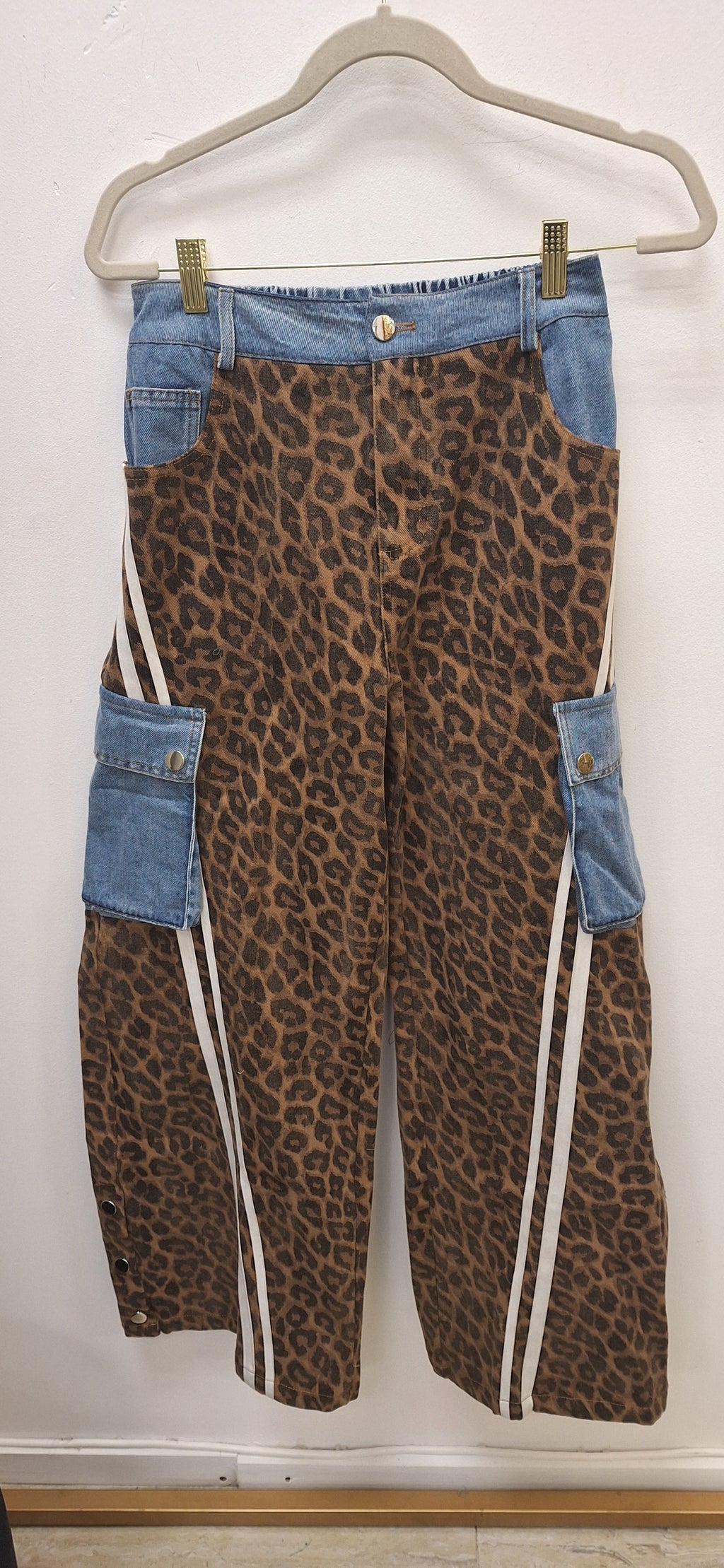 CASUAL DENIM BLACK LACE OR LEOPARD CARGO PANT